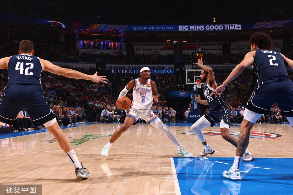 许多球队的 许多球队的